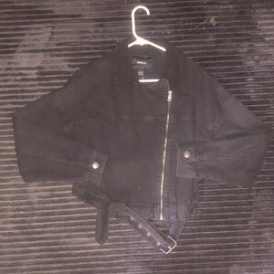 Forever 21 denim jacket. Never worn.